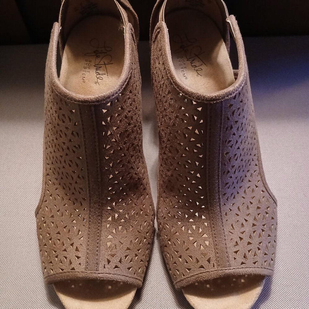 Flex wedge sandal
